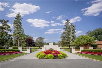 victoria memorial garden